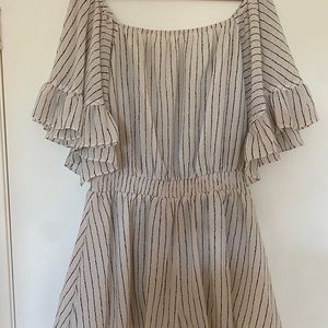 White/black stripe jumper